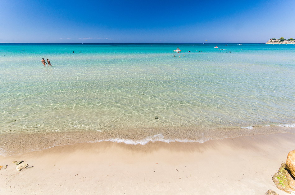  Sani beach Kasandra Halkidiki 